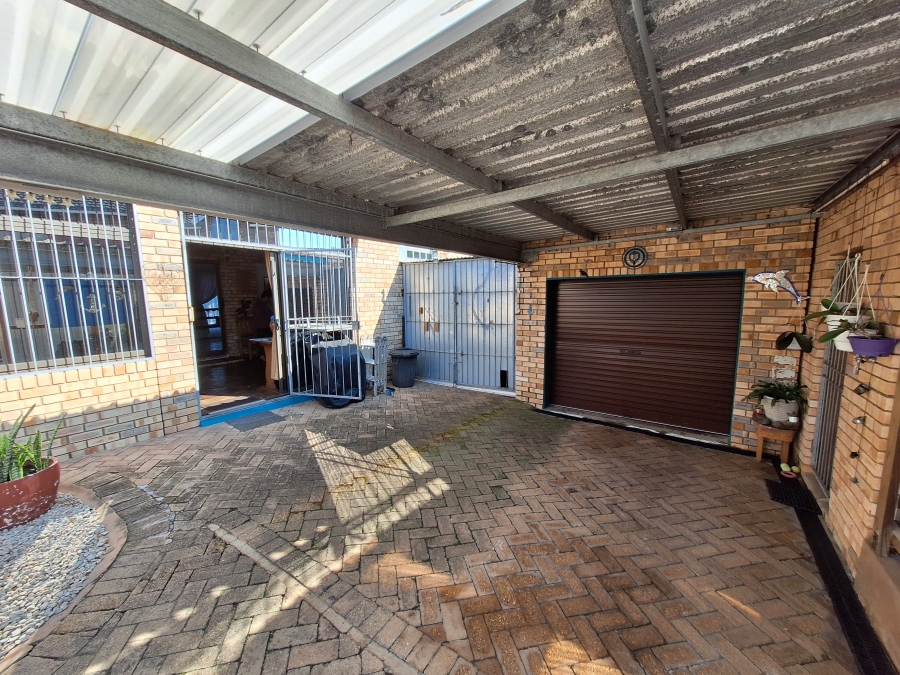 3 Bedroom Property for Sale in Kabeljauws Eastern Cape